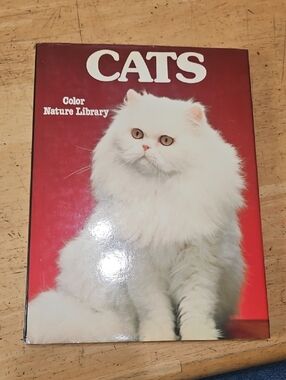 1978 Cats Photo Book By Pegggy Wratten